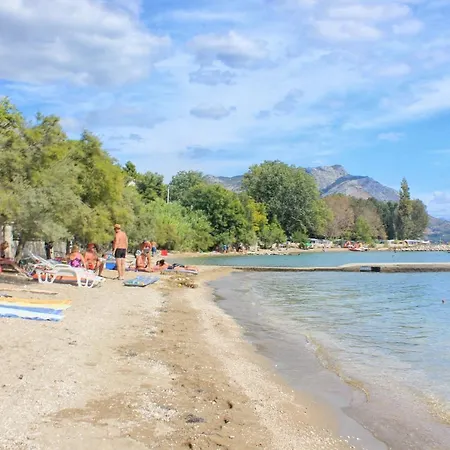 Apartment By The Sea Duce, Omis - 5261 Dugi Rat