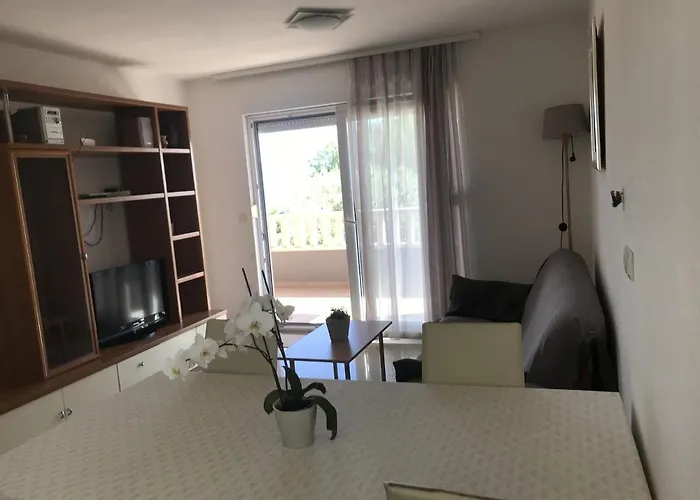 By The Sea Duce, Omis - 5261 *