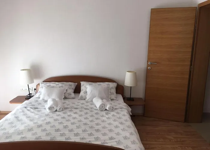 By The Sea Duce, Omis - 5261