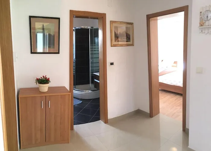 By The Sea Duce, Omis - 5261 Lägenhet *