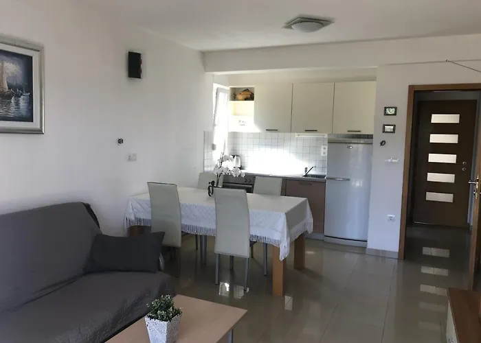 By The Sea Duce, Omis - 5261 *